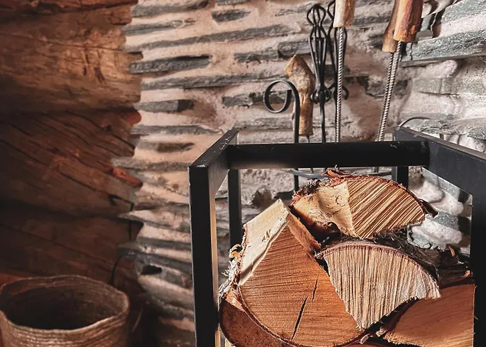 Pikkukelo - Doorstep Bus - Sauna - Traditional Log Lägenhet *