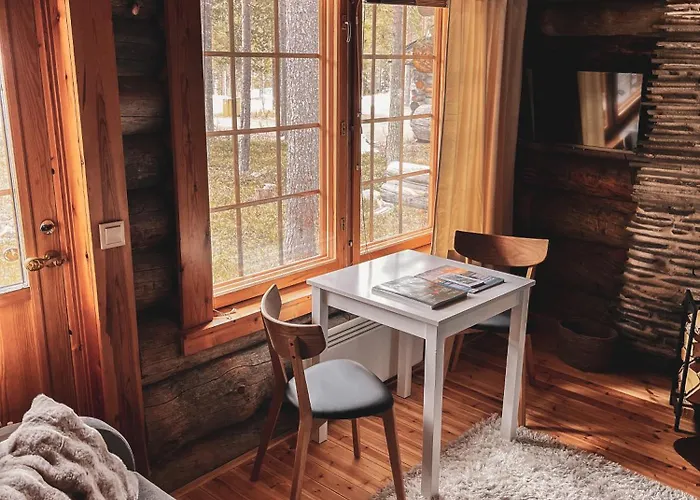 Lägenhet Pikkukelo - Doorstep Bus - Sauna - Traditional Log