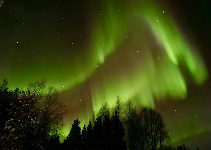 Pikkukelo - Doorstep Bus - Sauna - Traditional Log * Levi